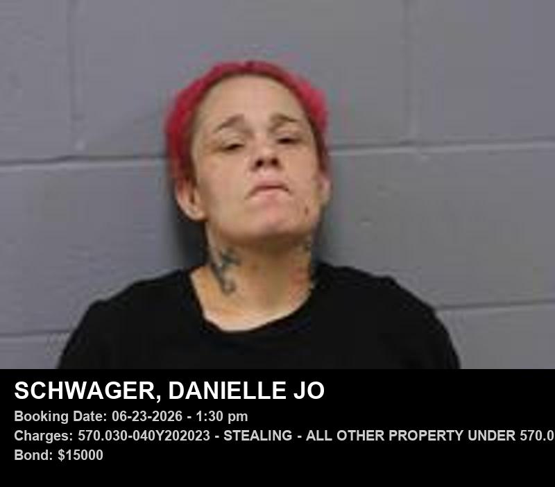 DANIELLE JO SCHWAGER booking photo