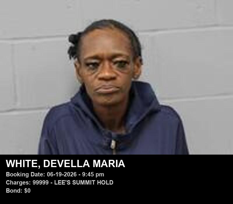 DEVELLA MARIA WHITE booking photo
